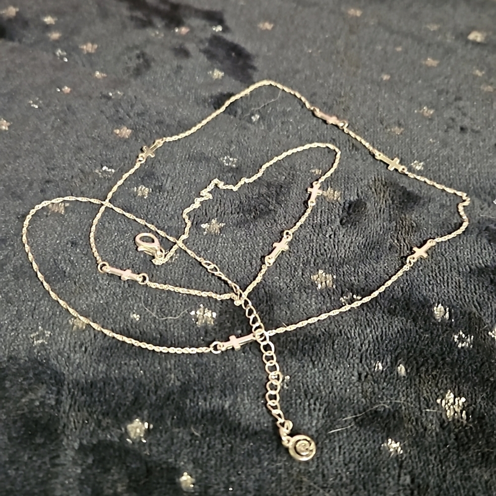 C1946 Silver Long Cross Link Necklace